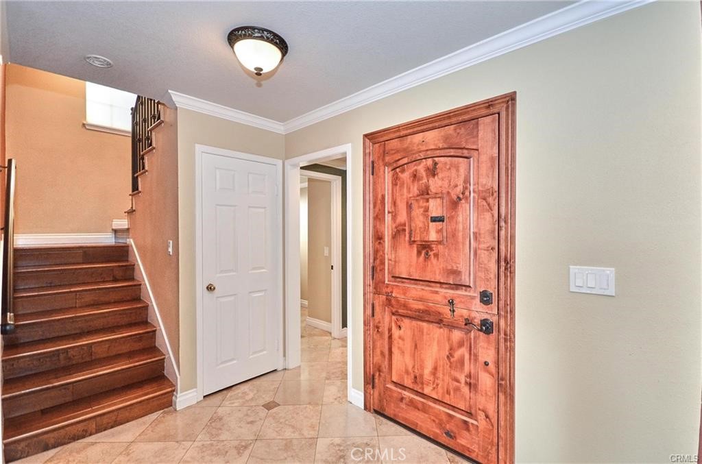 21460 Via Espana Property Photo 4