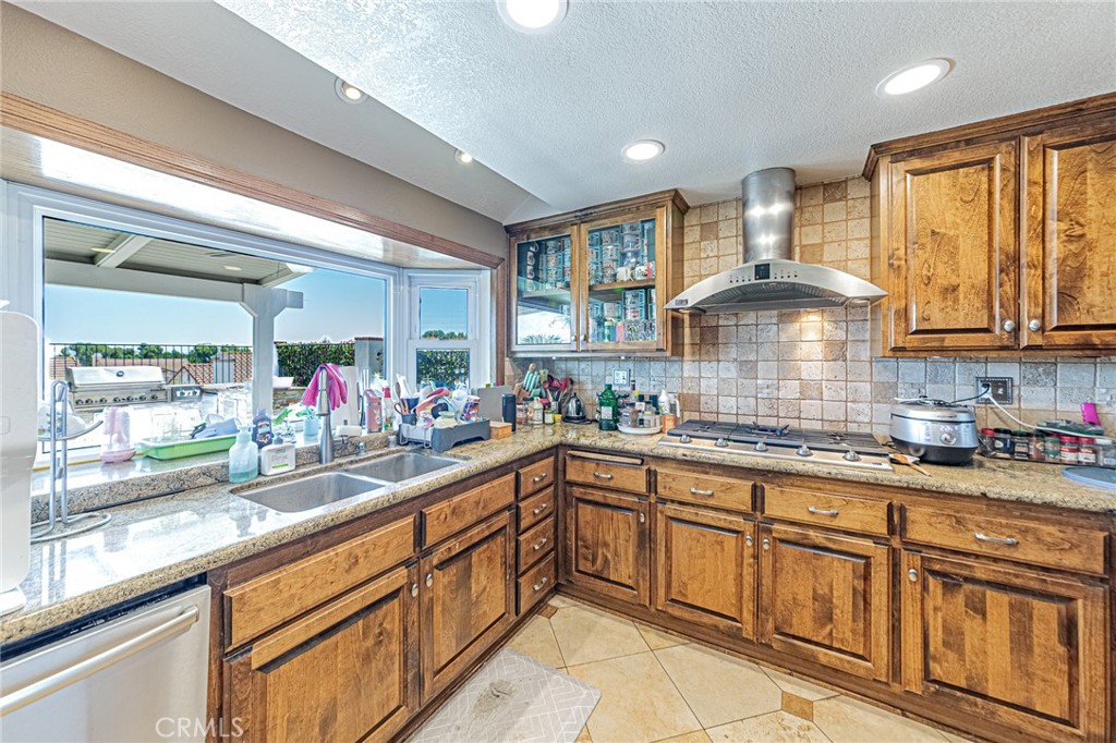 21460 Via Espana Property Photo 10