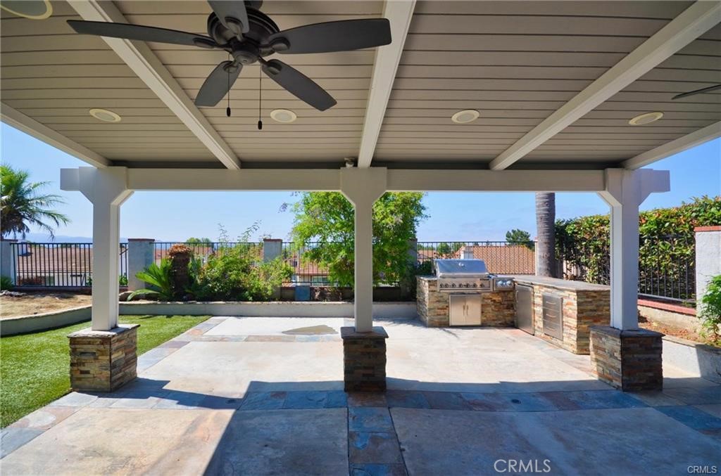 21460 Via Espana Property Photo 26