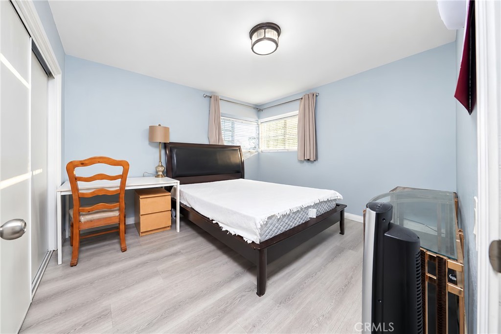 2522 Strathmore Property Photo 30
