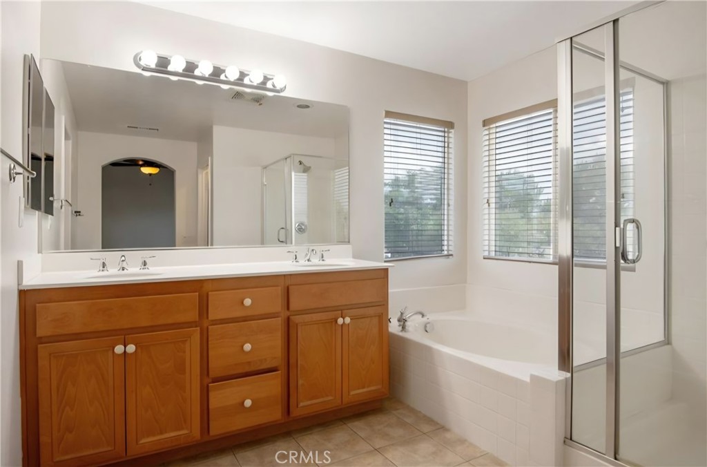 24 Newburn Court Property Photo 8