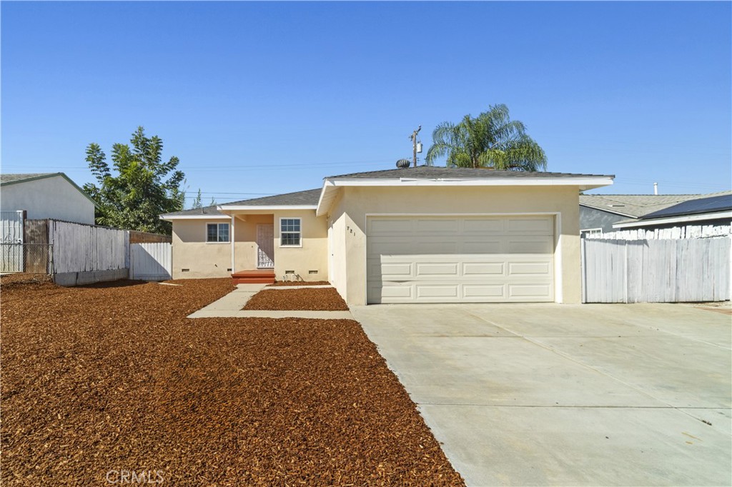721 Ocala Avenue Property Photo 1