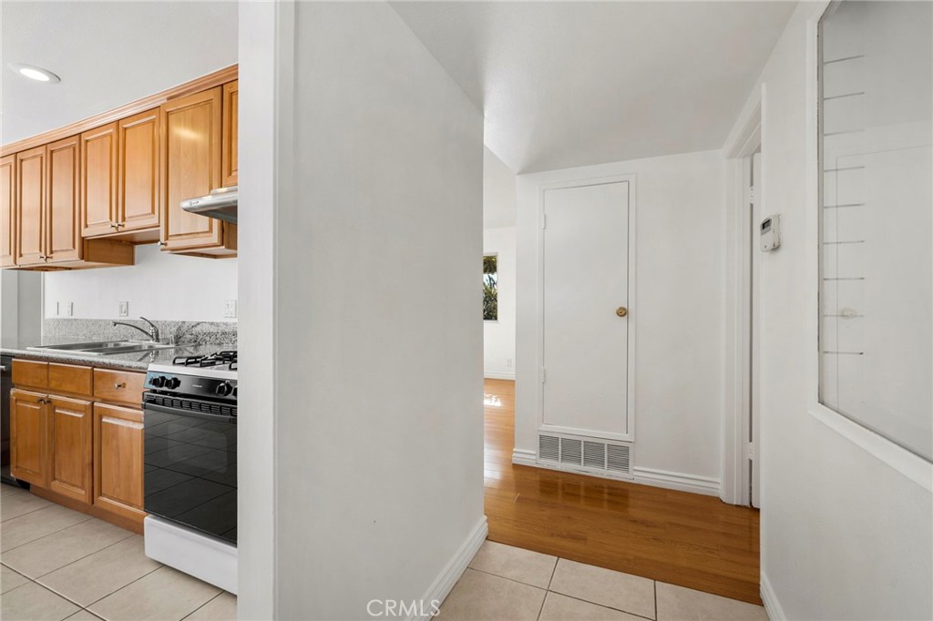 1408 Cranmer Drive Property Photo 4