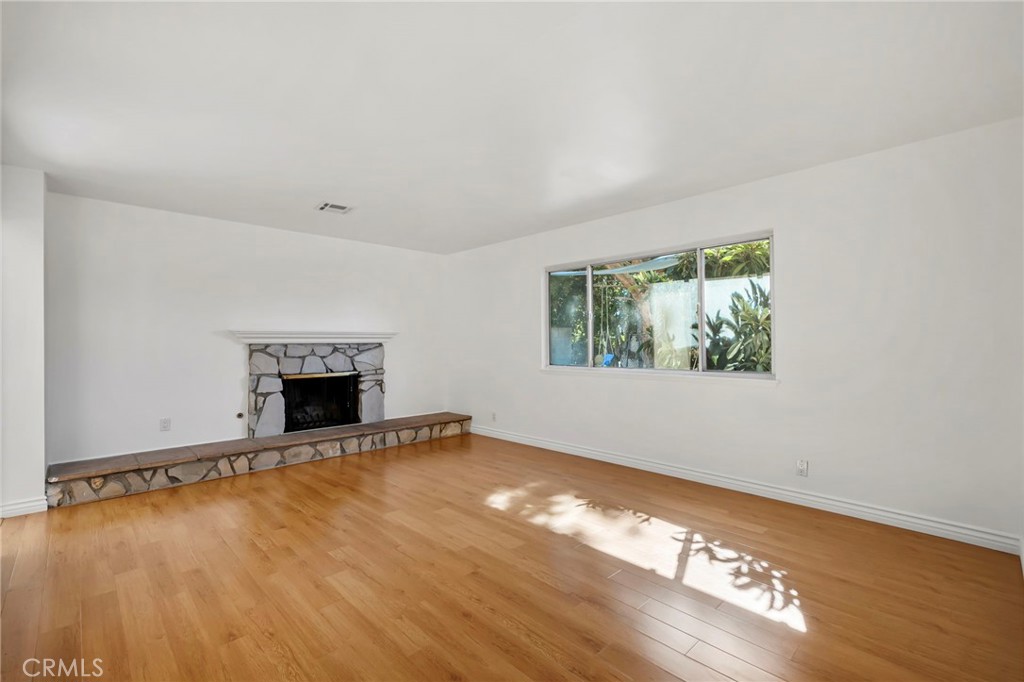 1408 Cranmer Drive Property Photo 5