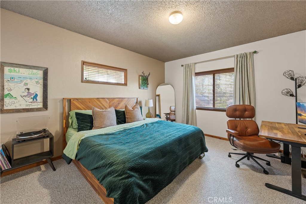 205 E Starr Drive Property Photo 14