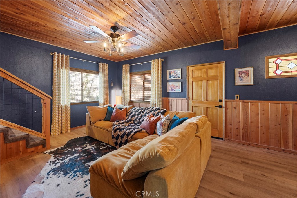 205 E Starr Drive Property Photo 18