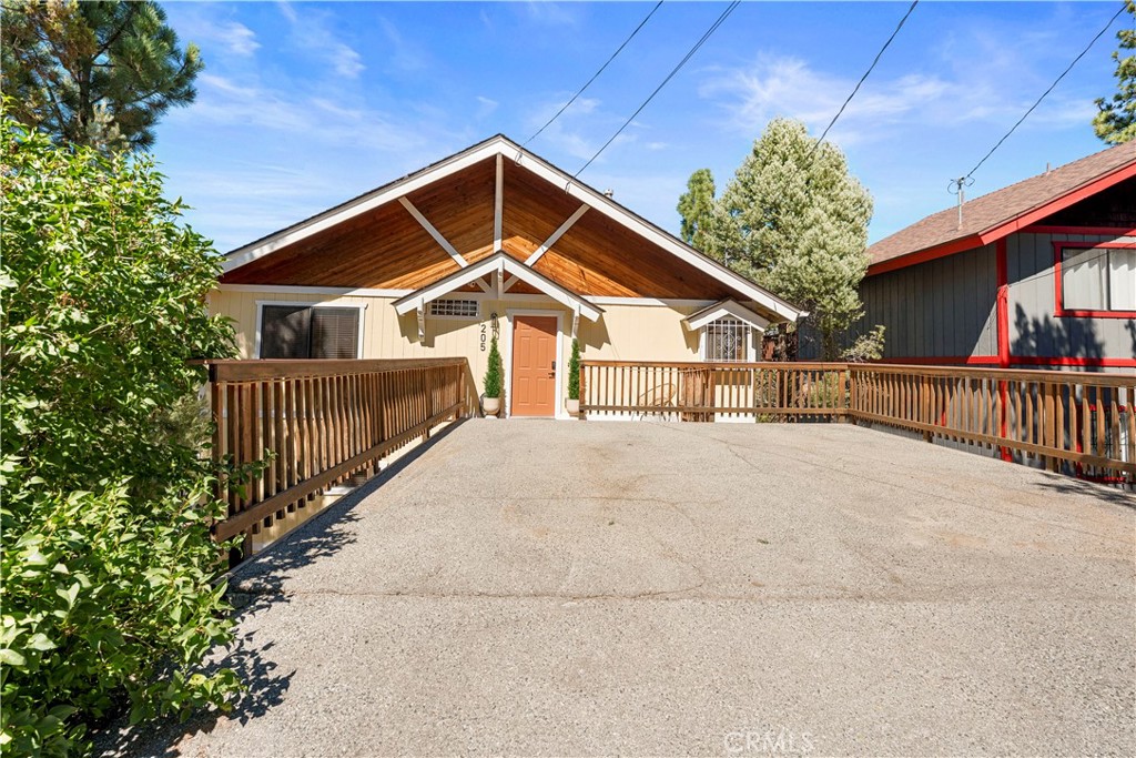 205 E Starr Drive Property Photo 26