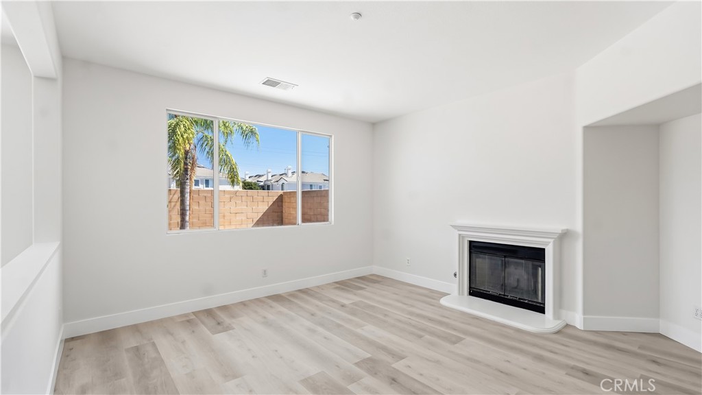 7461 Bear Creek Drive Property Photo 10
