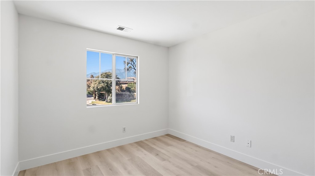 7461 Bear Creek Drive Property Photo 24