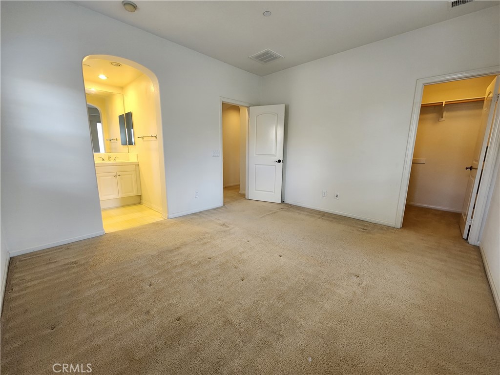 926 Terrace W Property Photo 6