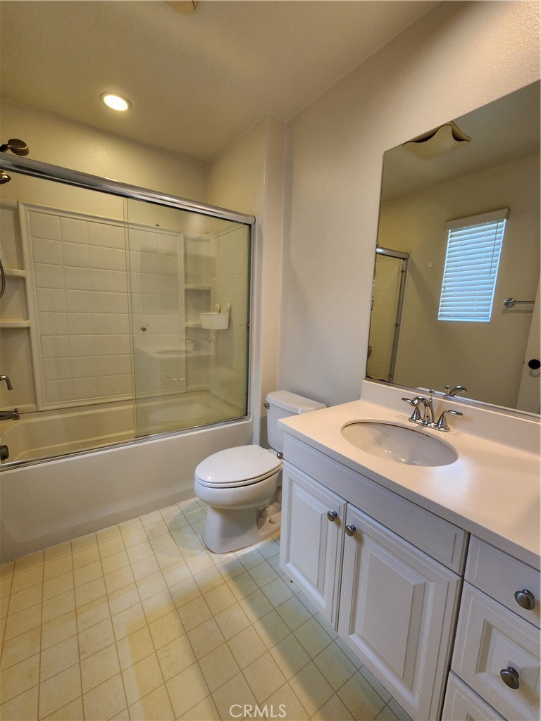 926 Terrace W Property Photo 9