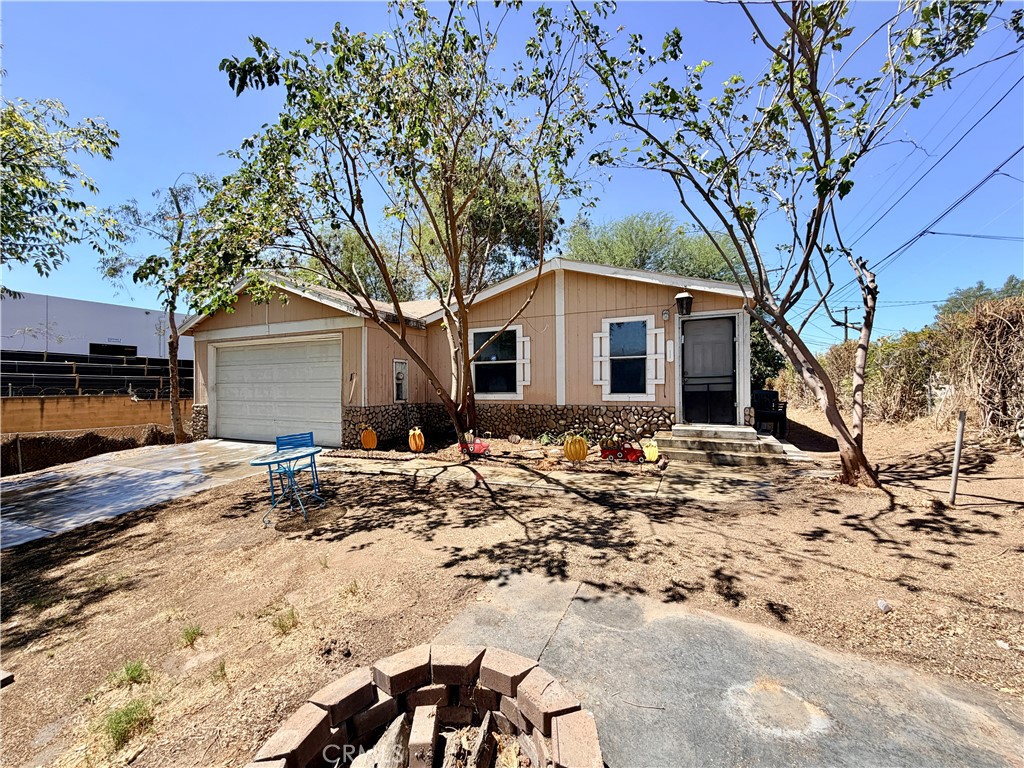 3067 Carl Property Photo 2