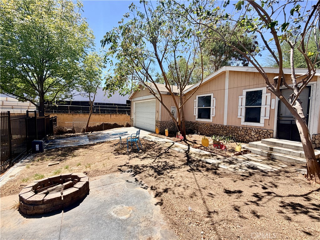 3067 Carl Property Photo 6