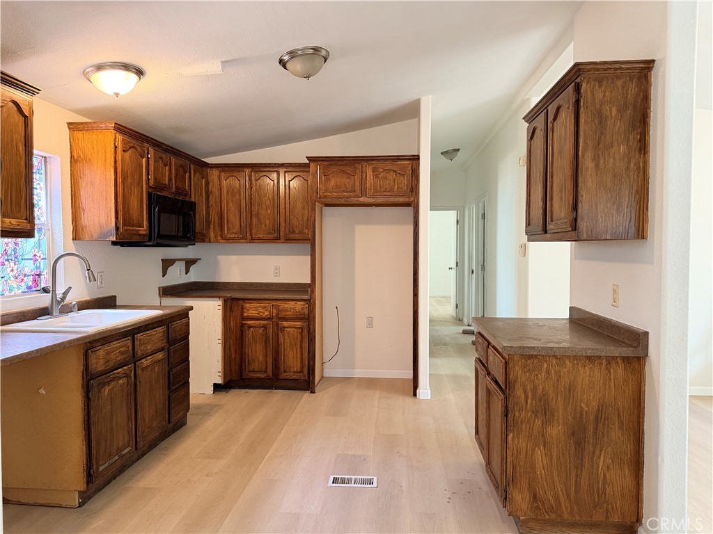 3067 Carl Property Photo 7