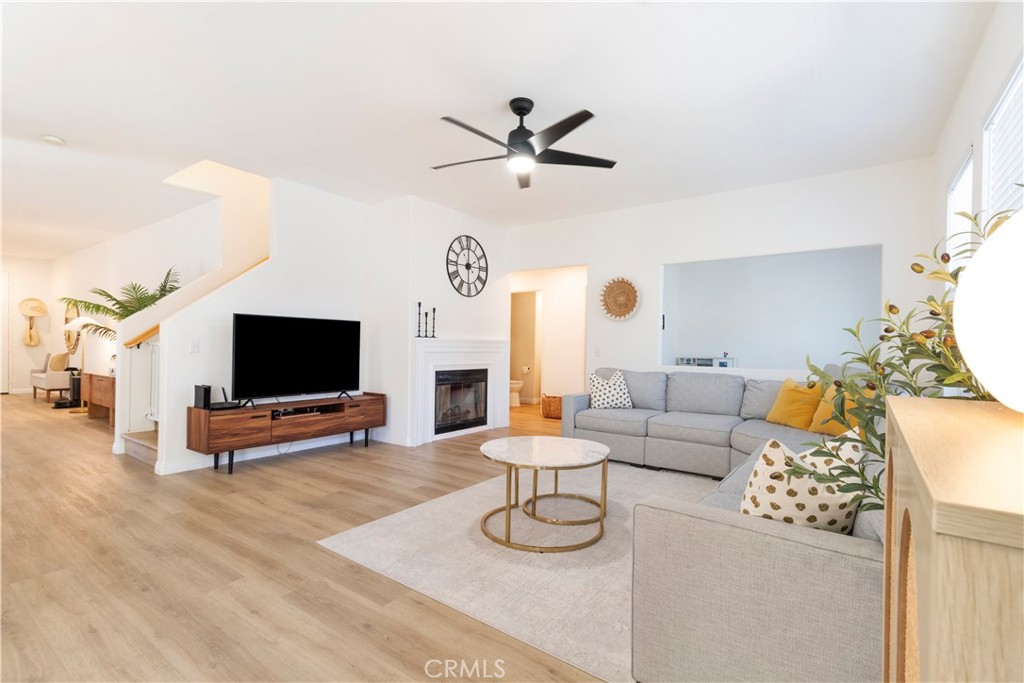 12947 Oakdale Property Photo 16