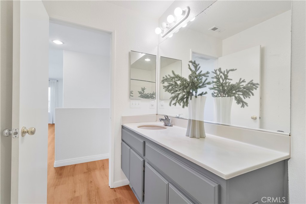 12947 Oakdale Property Photo 34