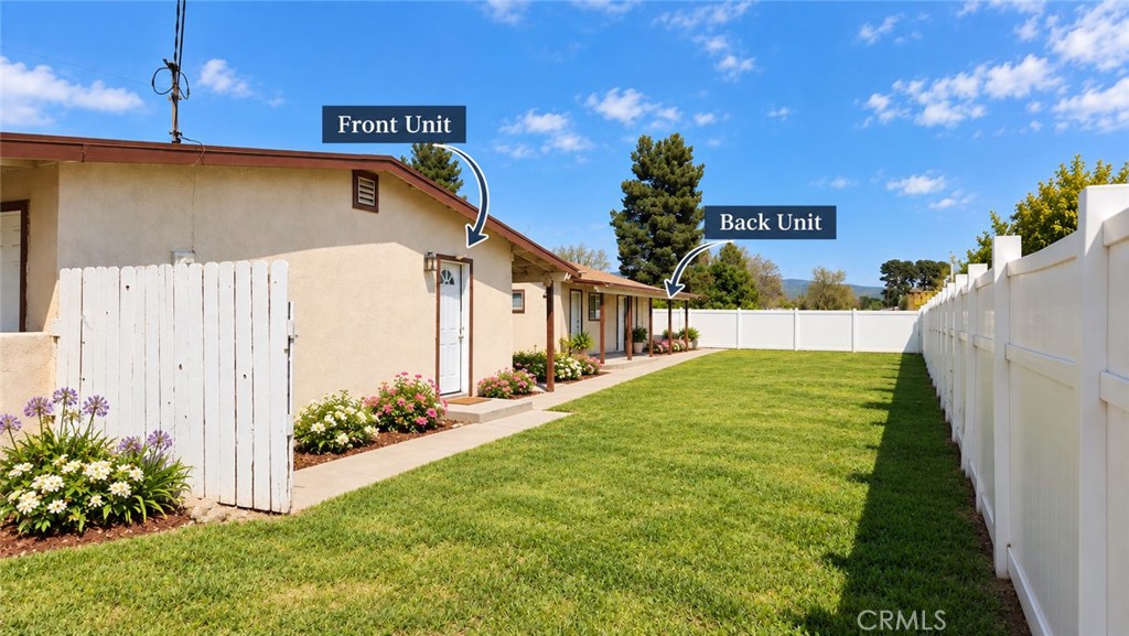 10878 Crowther Lane Property Photo 6