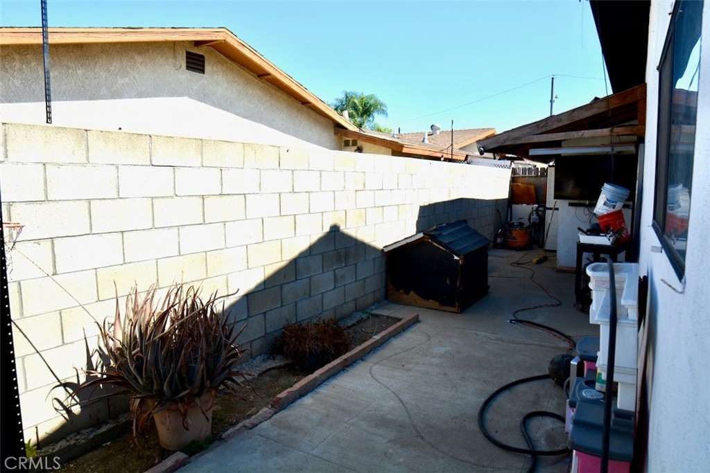 1833 Aileron Property Photo 12