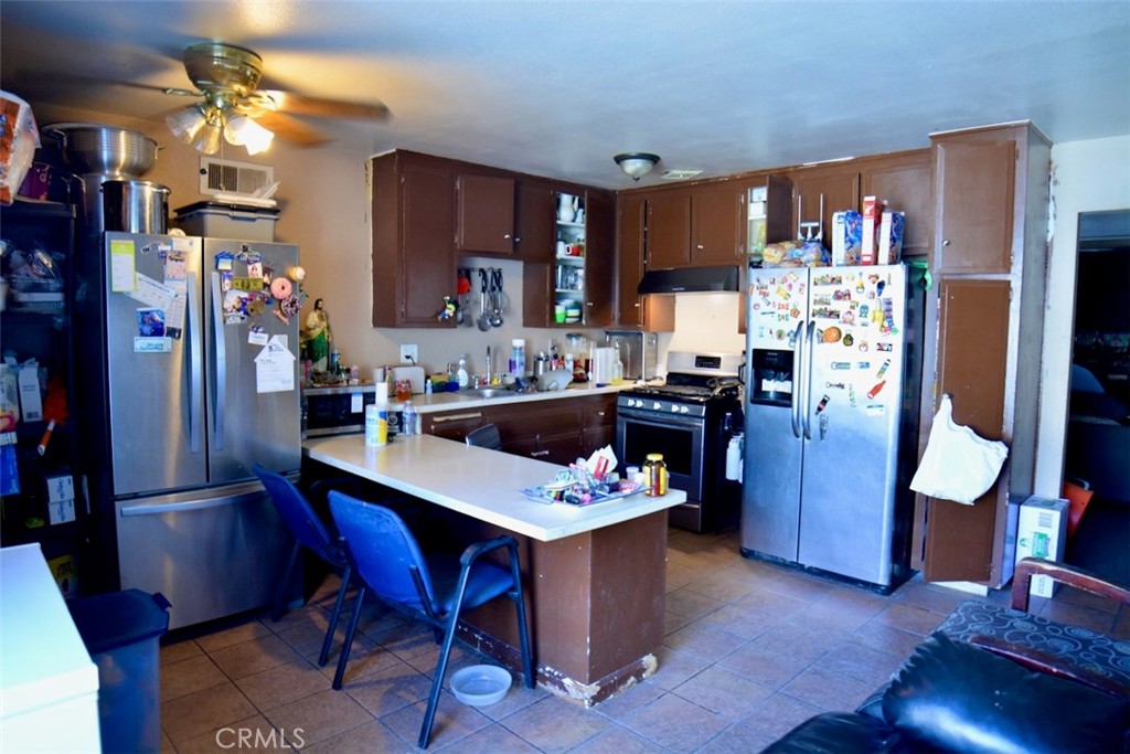 1833 Aileron Property Photo 11