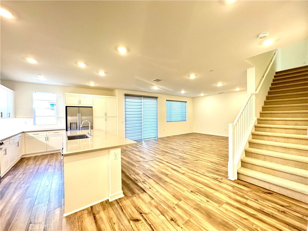 5826 Walden Ct Property Photo 3