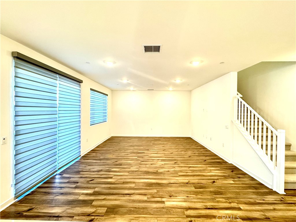 5826 Walden Ct Property Photo 5