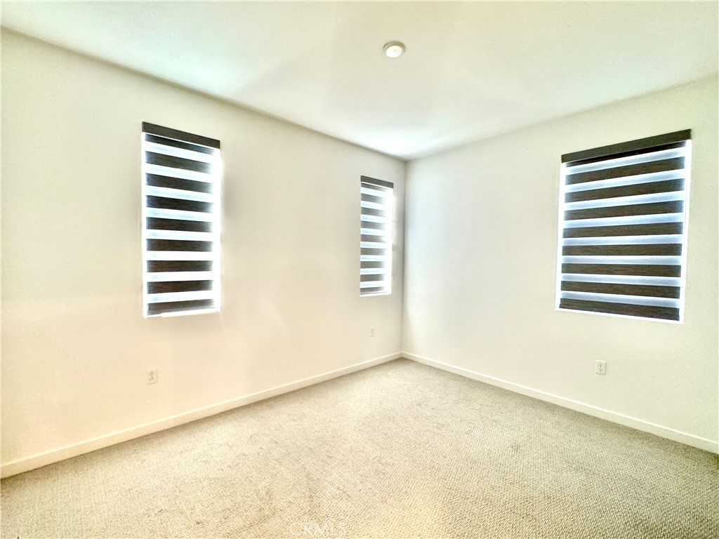 5826 Walden Ct Property Photo 9
