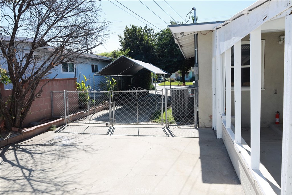 1445 E Workman Property Photo 37