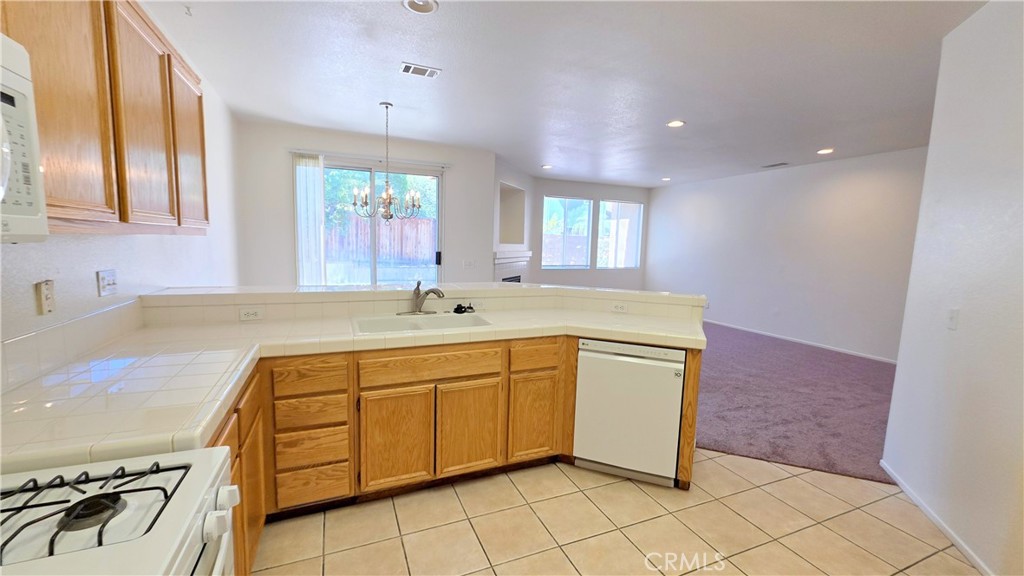 3196 Hannover Street Property Photo 8