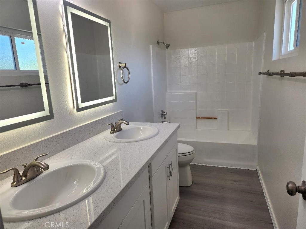 1573 S Reservoir Property Photo 14