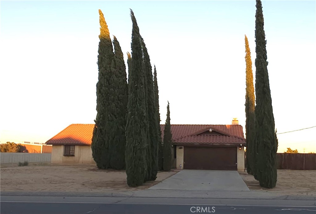 11845 Cottonwood Property Photo 1