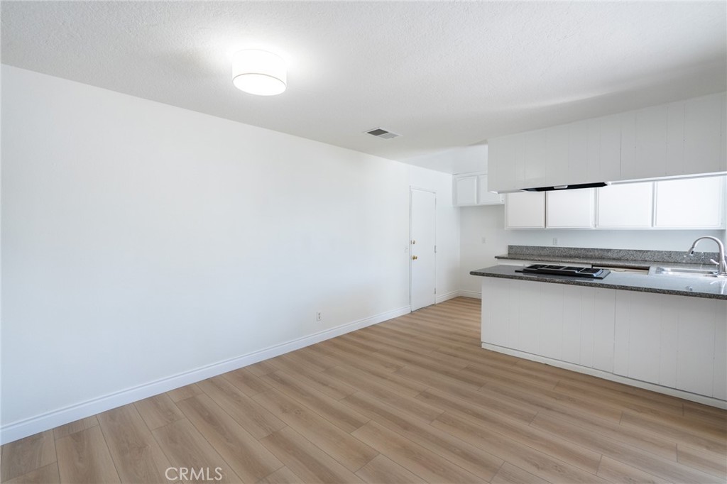 2708 S Tamarask Court Property Photo 13