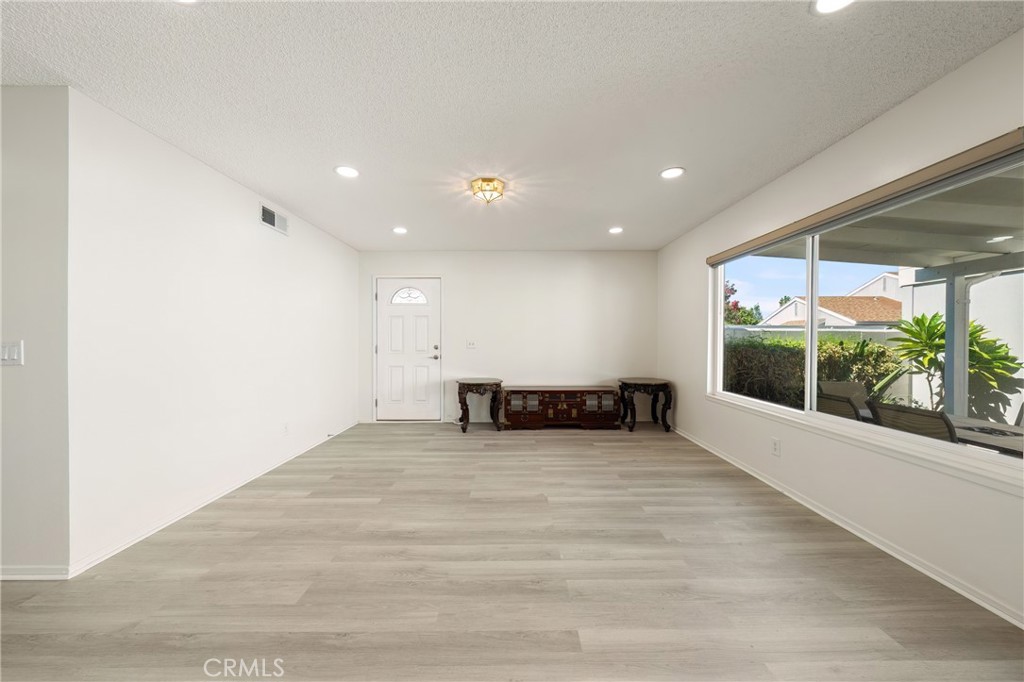 23516 Deer Spring Lane Property Photo 4