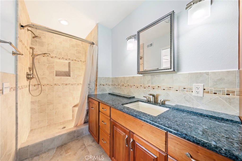 23516 Deer Spring Lane Property Photo 20