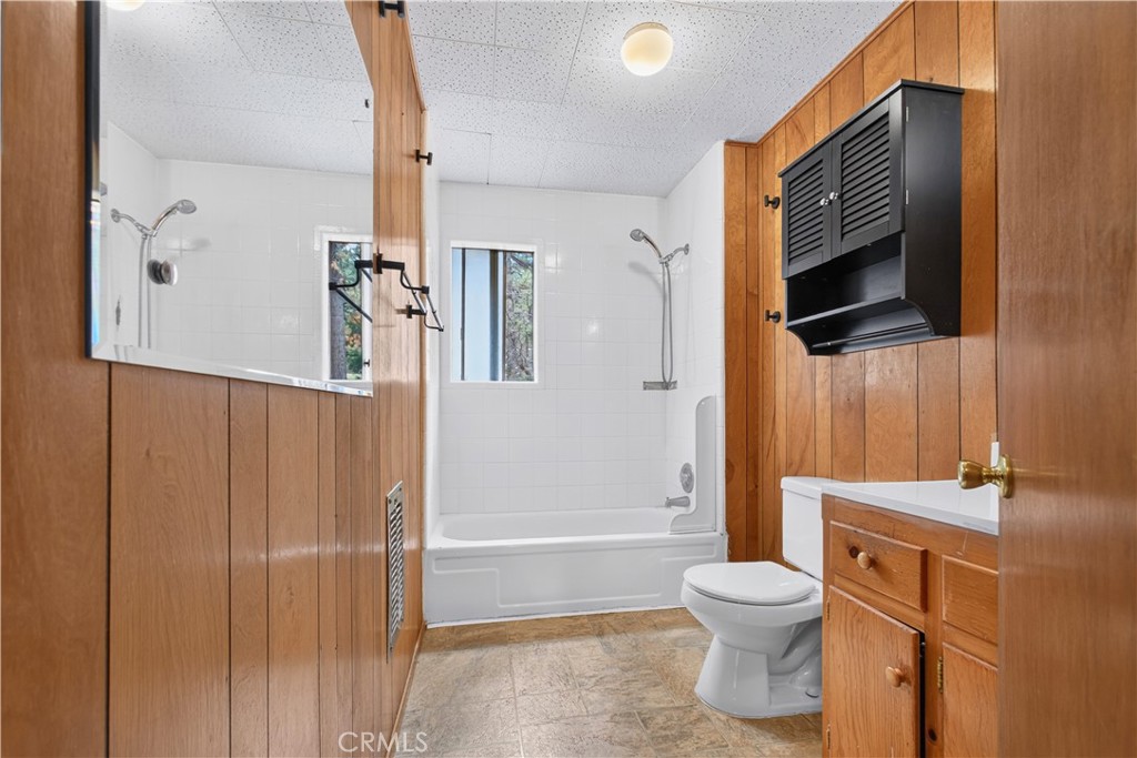 26720 Redstart Property Photo 10