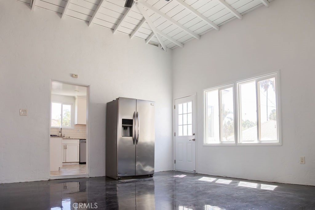 6117 Mesita Drive Property Photo 6