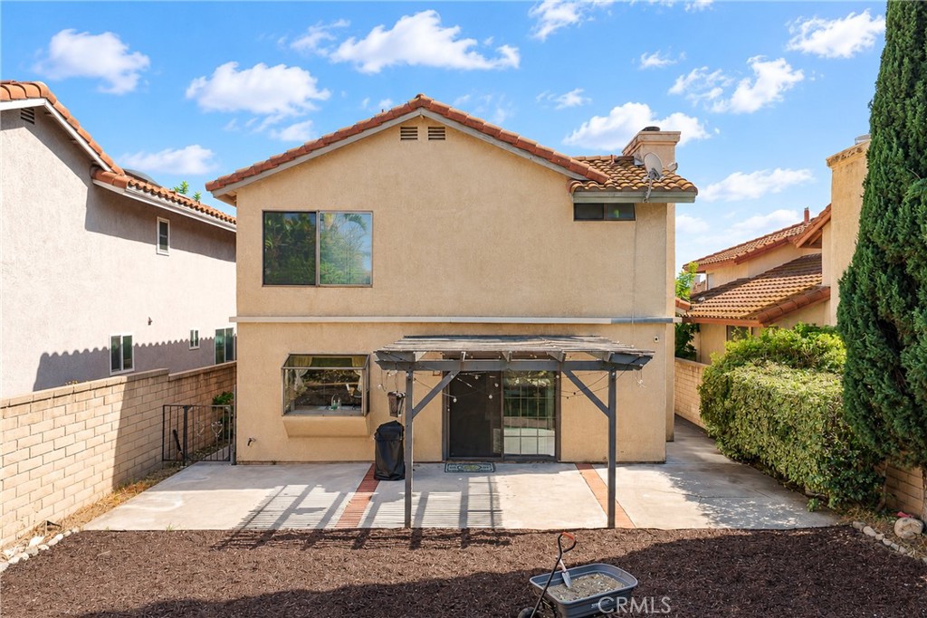 17620 Wildflower Property Photo 6