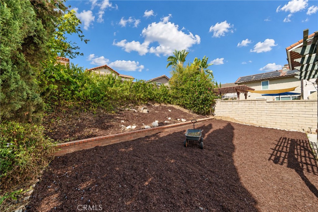 17620 Wildflower Property Photo 9