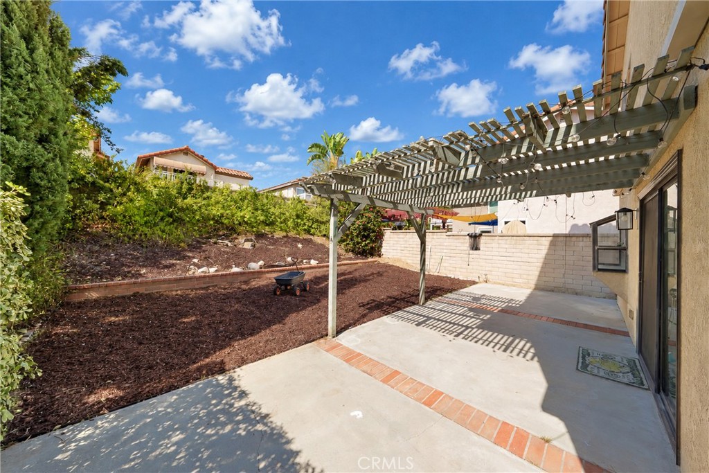 17620 Wildflower Property Photo 10
