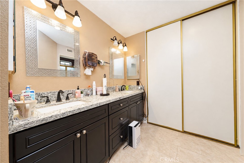 17620 Wildflower Property Photo 32