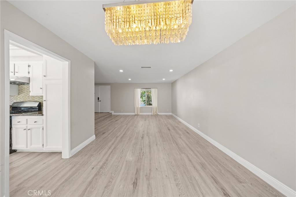 16602 Woodmont Property Photo 9