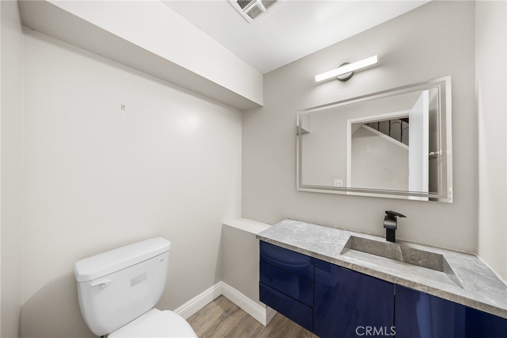 16602 Woodmont Property Photo 13