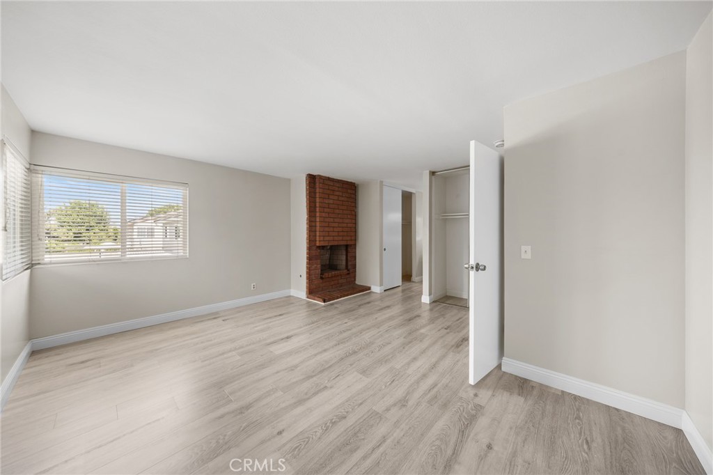 16602 Woodmont Property Photo 40
