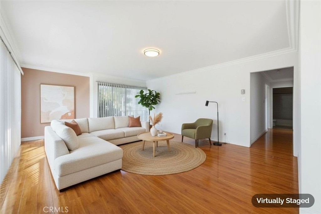 100 Loma 301 Property Photo 3