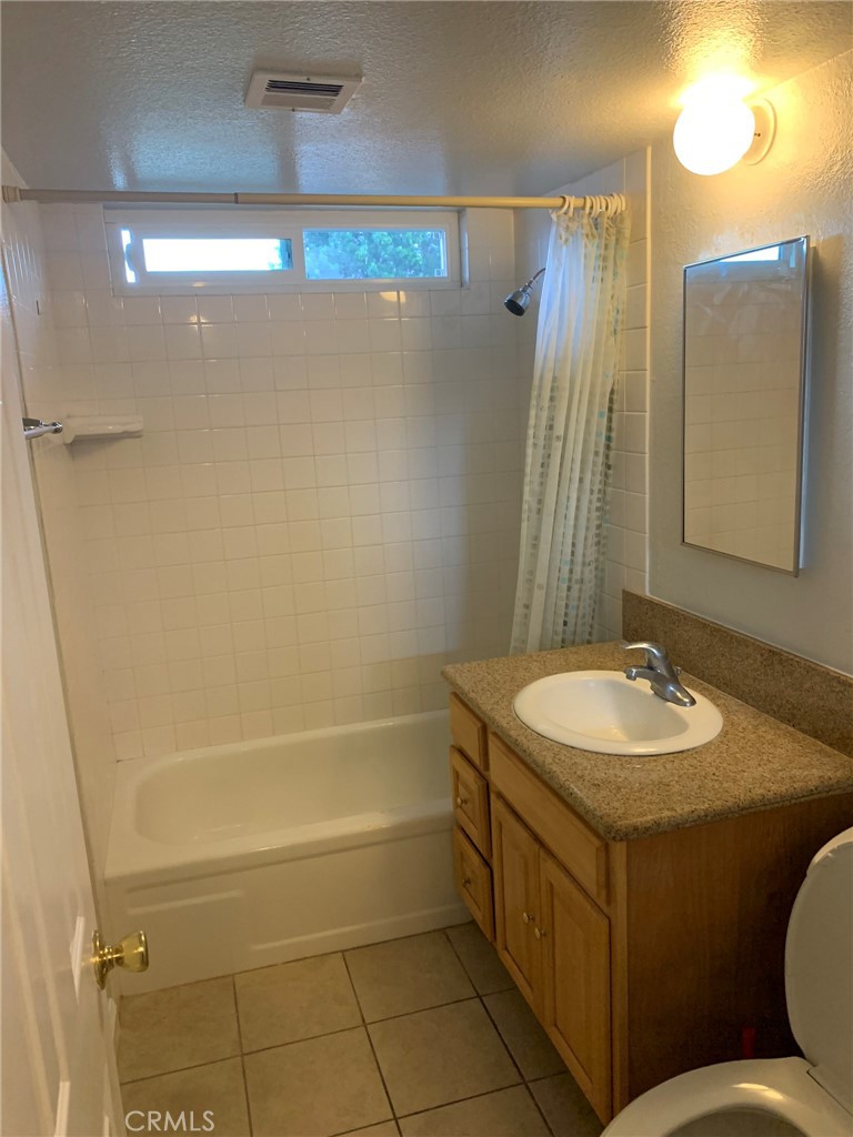 11827 Ferris Road I Property Photo 6