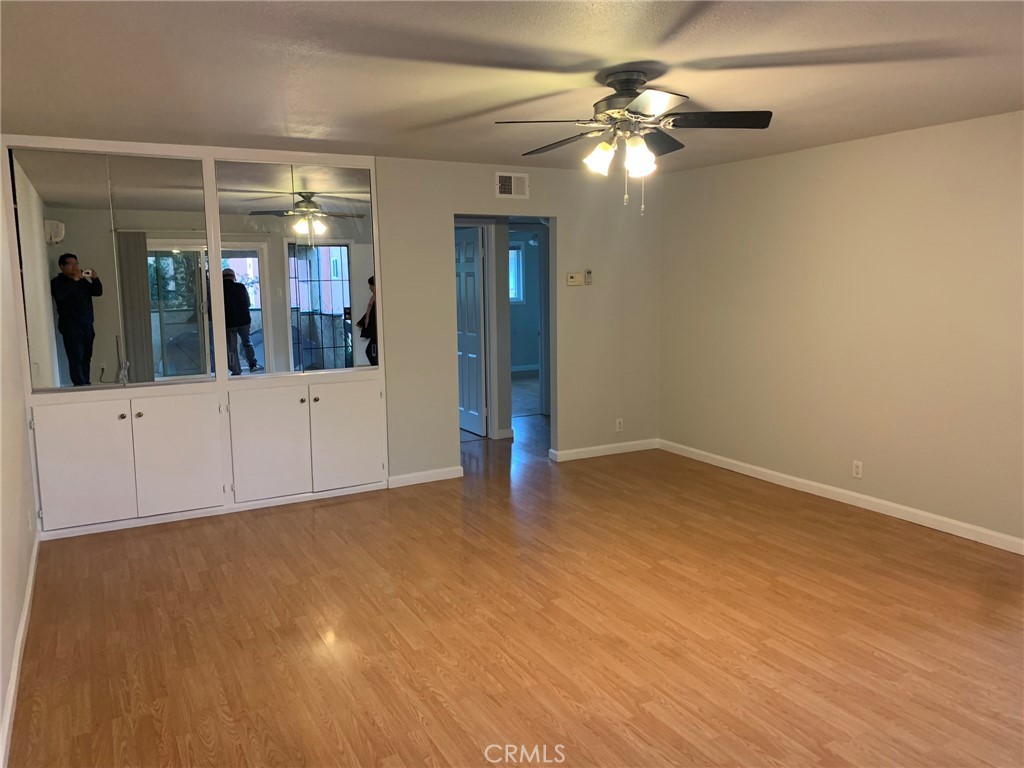 11827 Ferris Road I Property Photo 7