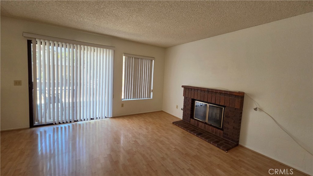 1127 Hedgewood Place Property Photo 4