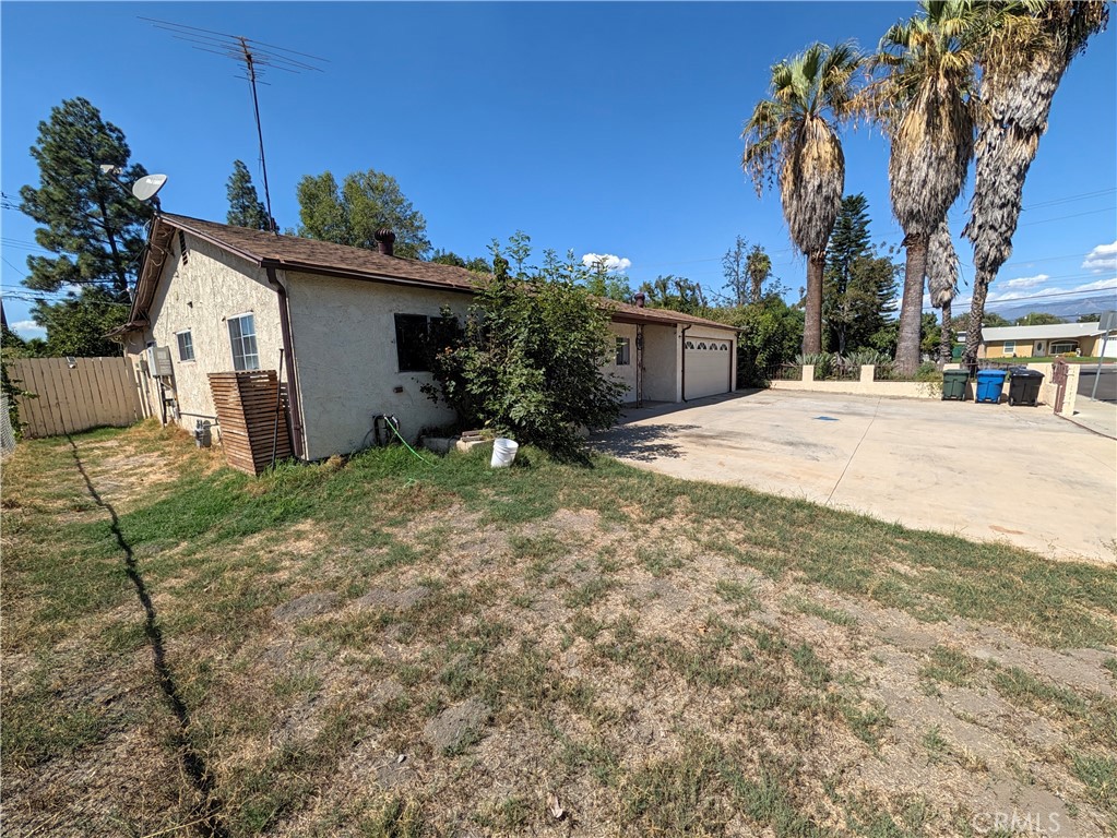 2533 Trudy Property Photo 27
