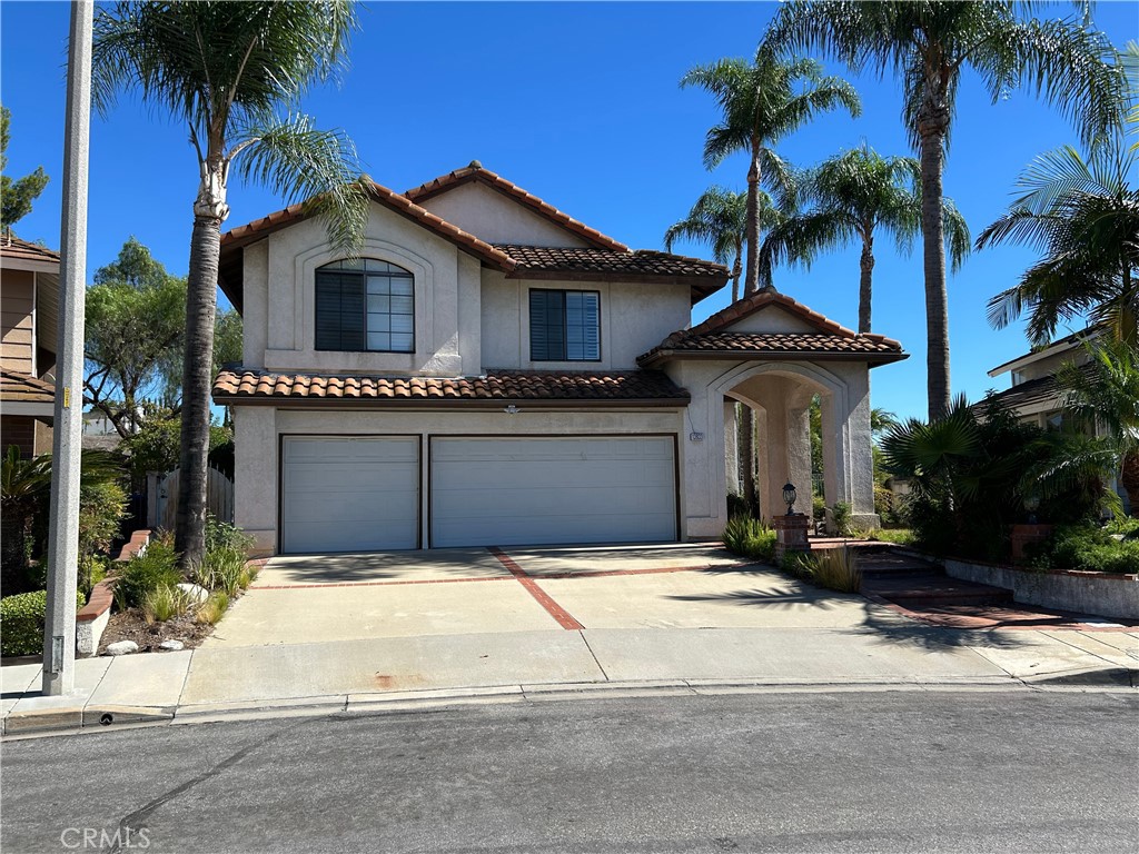 13933 Falcon Ridge Property Photo 3