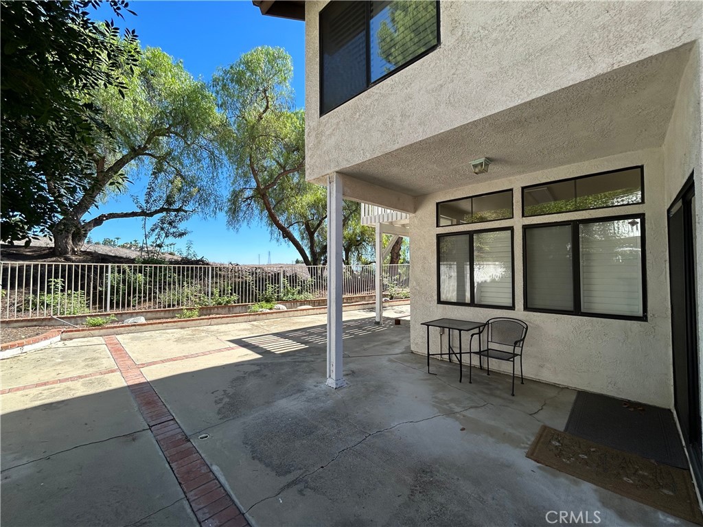 13933 Falcon Ridge Property Photo 8