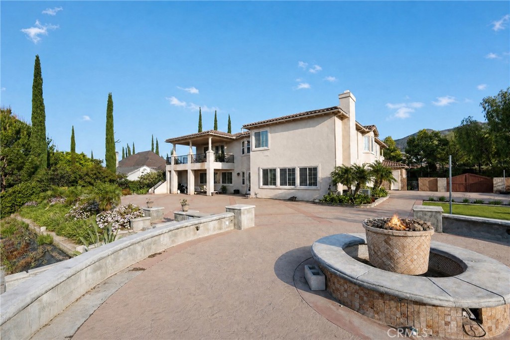 1115 Maravilla Property Photo 51